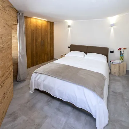 Apart-hotel Fenat - Alpine Living 3*