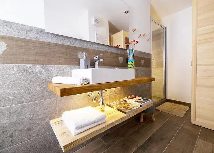 Hotel apartamentowy Fenat