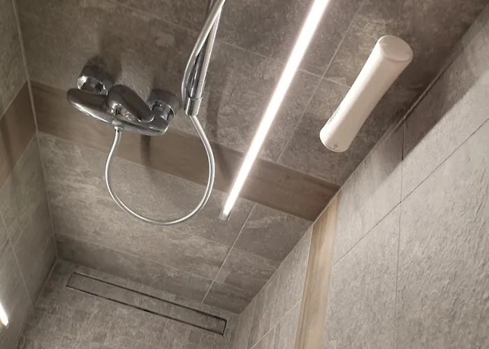 Fenat Hotel apartamentowy Introd